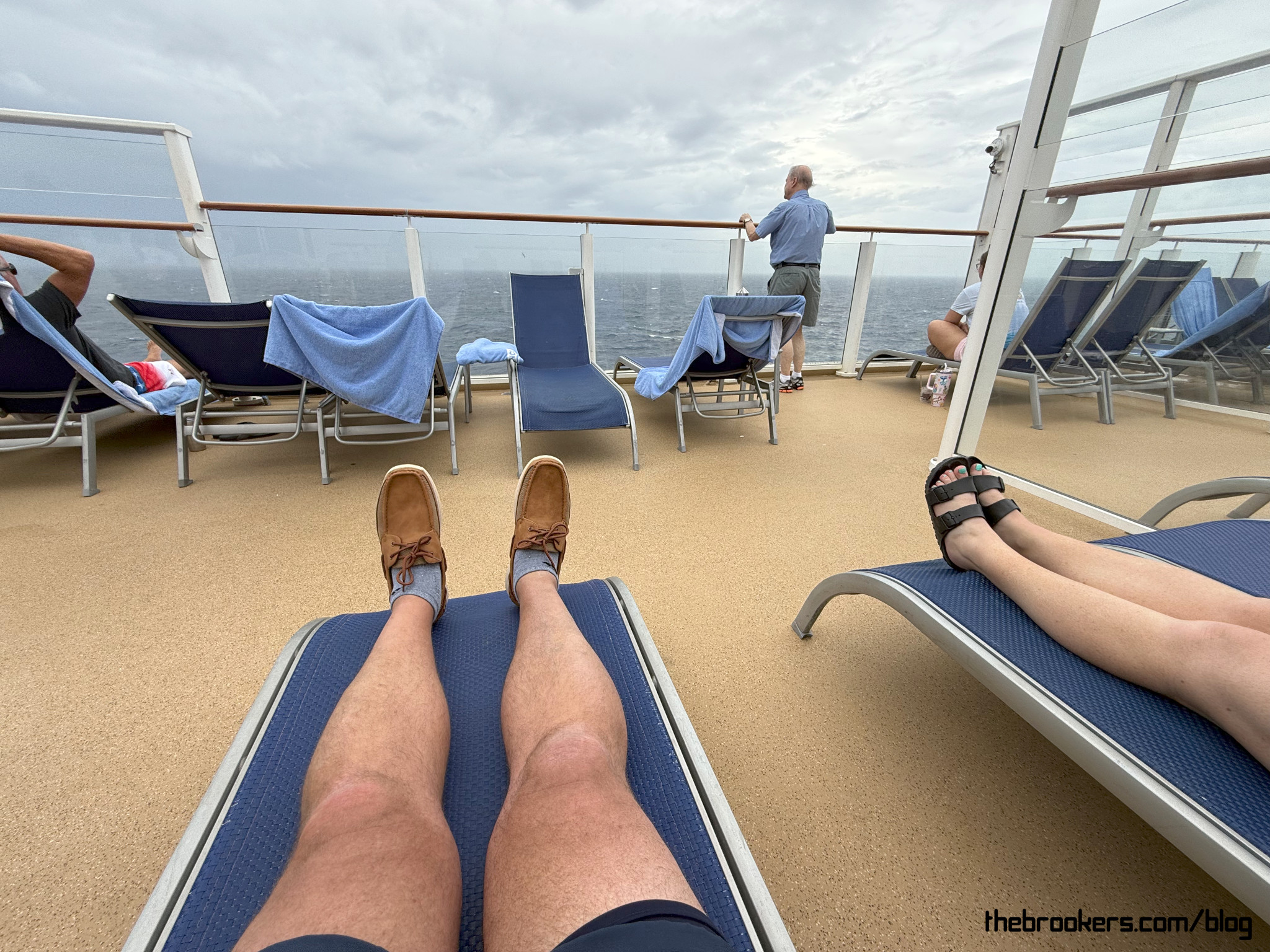 Upper deck