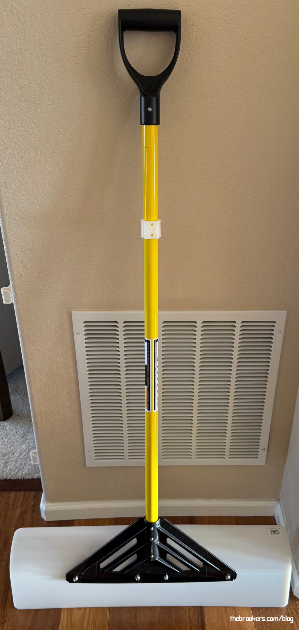 New snow shovel