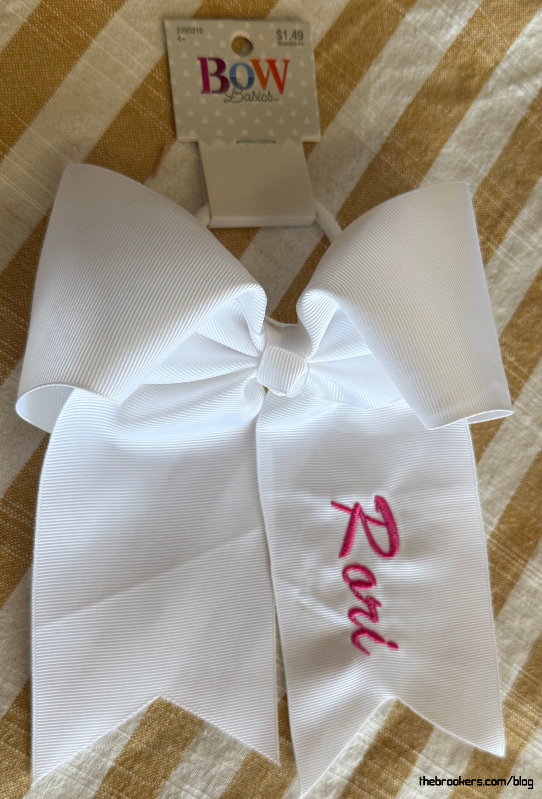 Rori Bow!