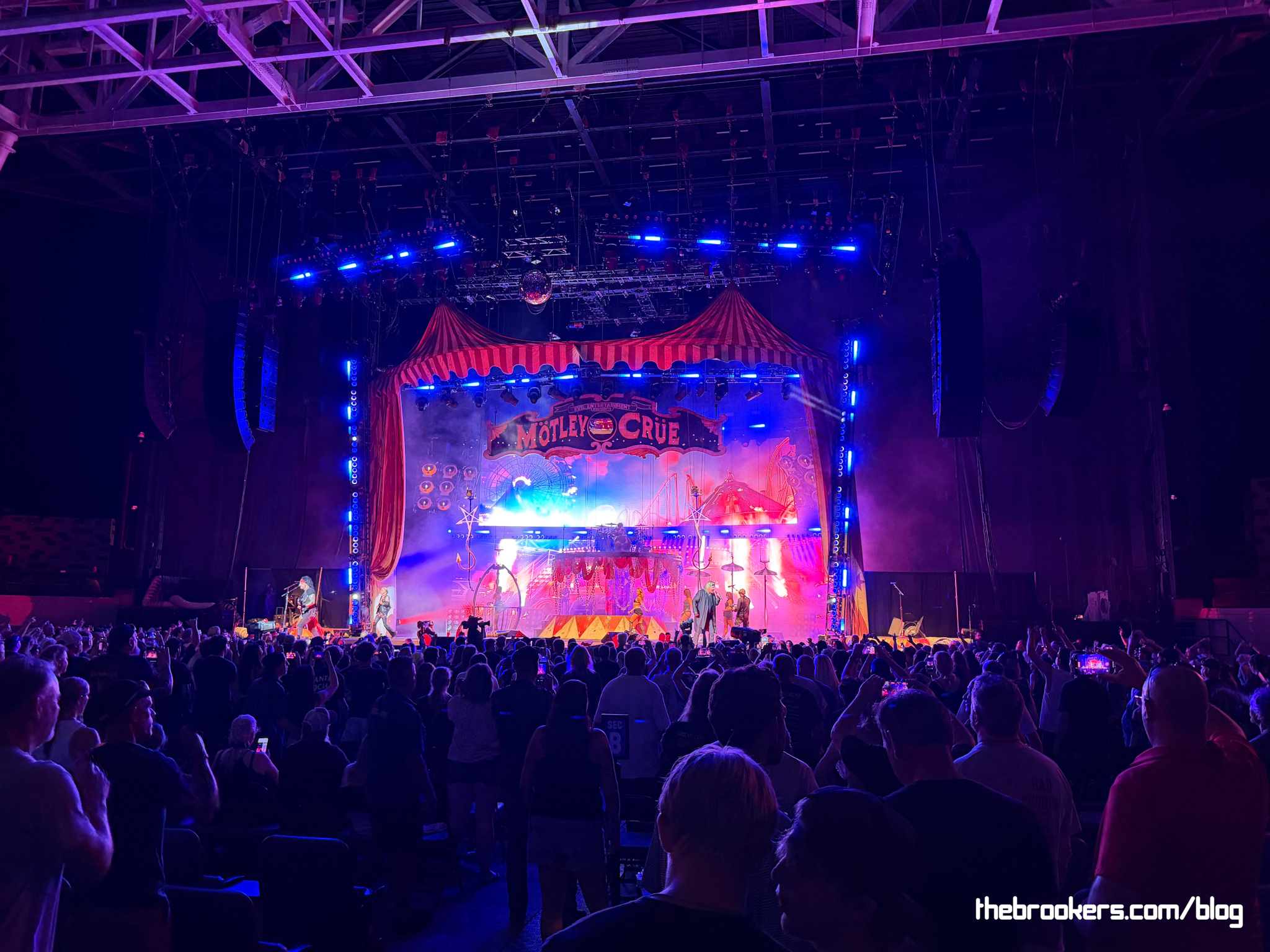 Motley Crue! 4 Motley Crue!
